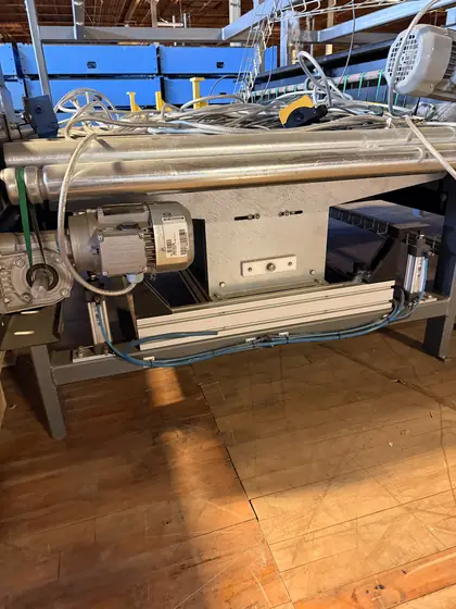 Small Roller Conveyors – IMG_2807.JPG